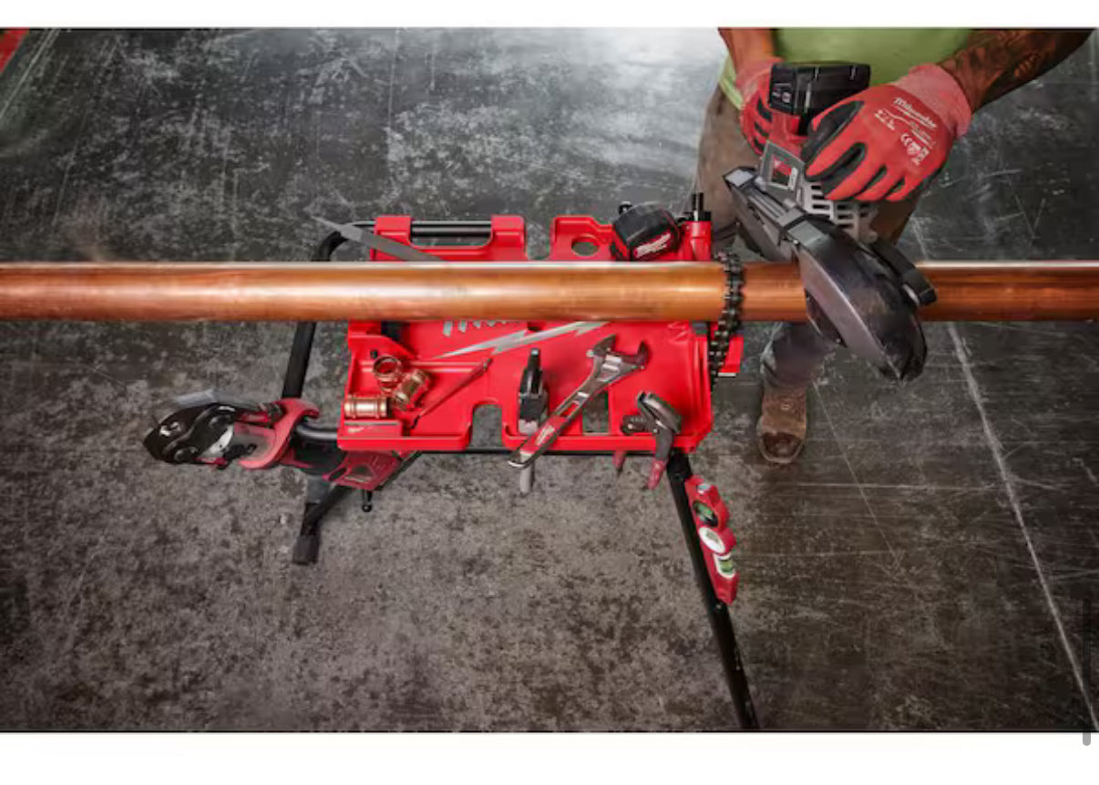 Milwaukee 6” Leveling Tripod Chain Vise