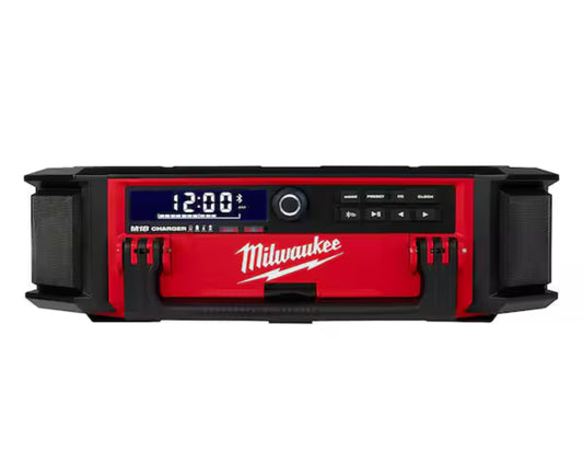 Bocina Milwaukee M18 PACKOUT con Radio y Cargador Integrado Sonido 360° para el trabajo